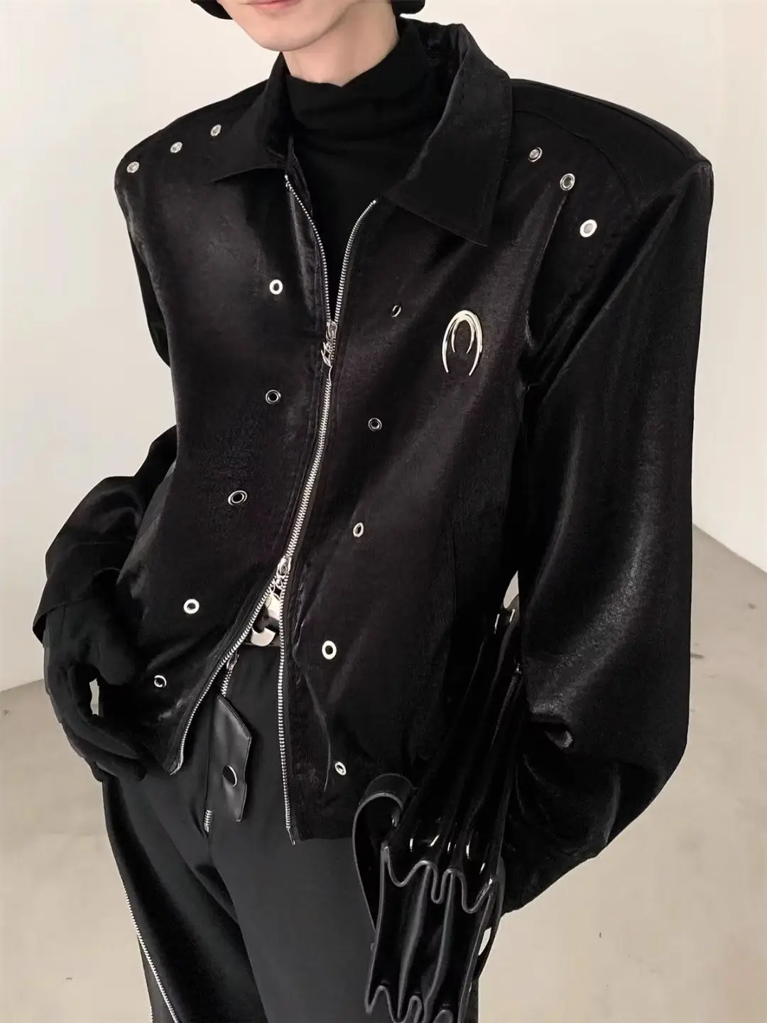 Punk Style Zipper Jacket Men Spring Autumn Vintage Niche Design Padded Shoulder Coat High-end Loose Lapel All-match Short Jacket
