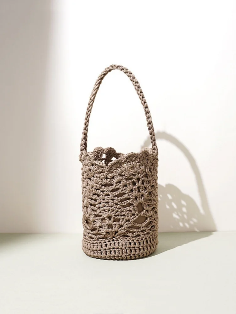 

Seaside Vacation Hollow Out Bucket Bags New Compact Woven Tote Bag Casual Exquisite Beach Bag Versatile Handbag Travel Purses