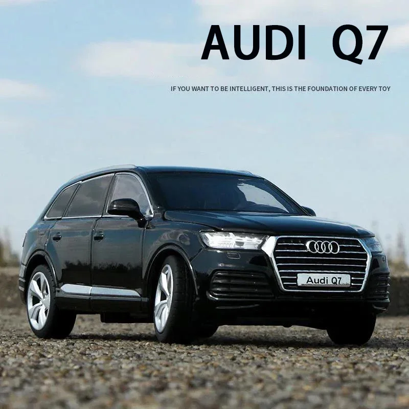 Modelo de coche de aleación Audi Q7 Sport SUV, escala 1:32, con luz de sonido extraíble, colección de regalos para niños, modelo de juguete fundido a presión, Mod en miniatura