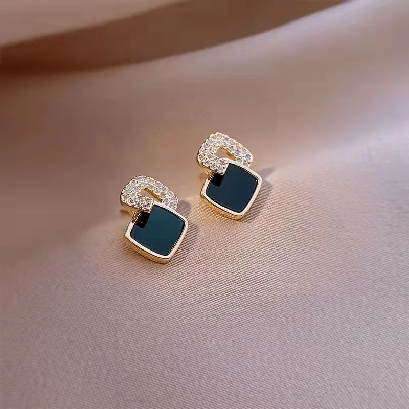 Korean Style Black Zircon Stud Earring For Women Shiny Rhinestone Square Geometric Earrings Girl Party Statement Jewelry Gifts