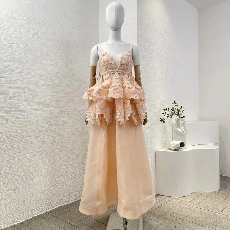 2025年新作コレクション レディース ピンクレース パッチワーク カスケード ディープVネック バックレス ノースリーブ カットアウト ミディ丈ワンピース