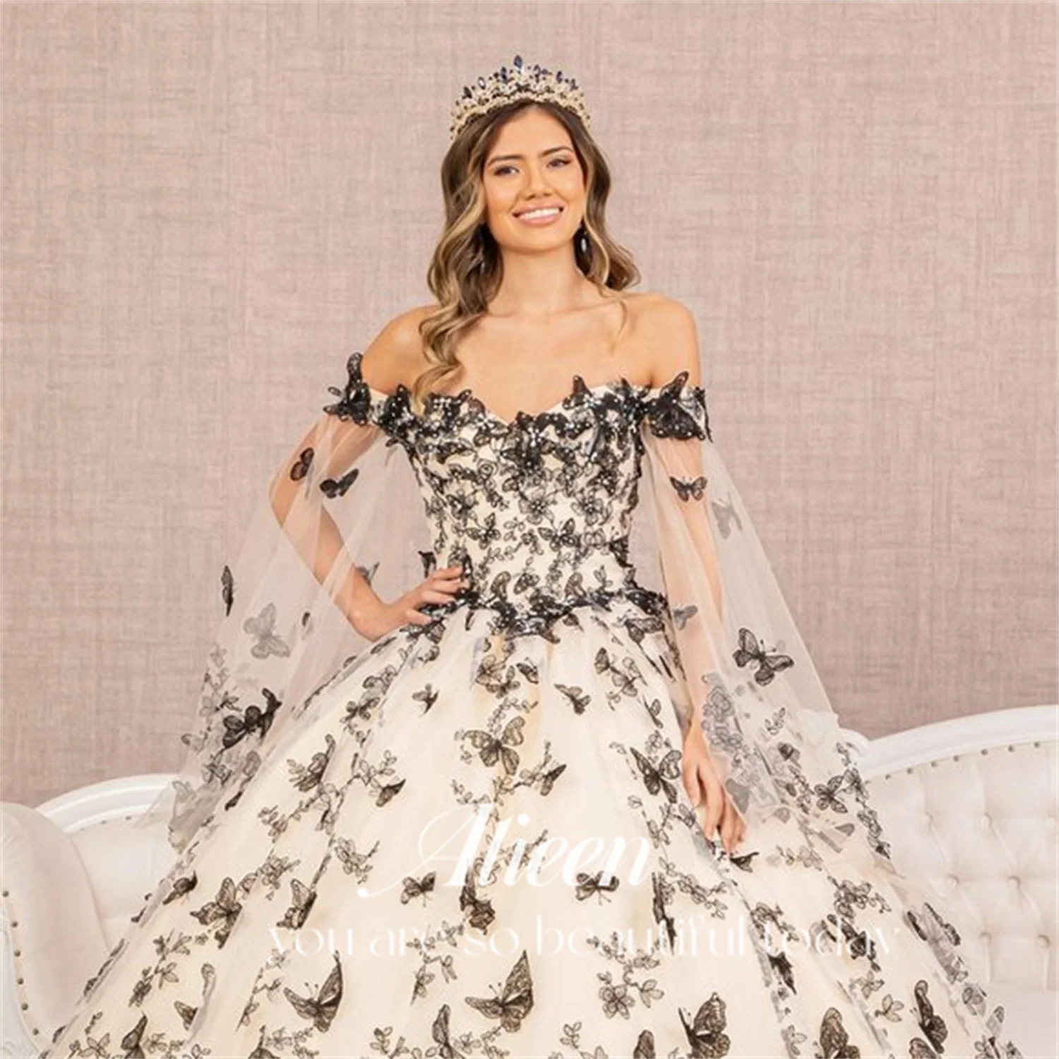 

Aileen Off-shoulder Luxury Luxury Evening Dresses for Special Occasions Butterfly Women Evening Dress Woman Customized A-line