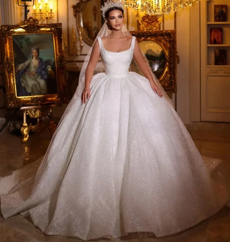 

Gorgeous Church Wedding Dress 2026 Square Neck Straps Beading Pearls Sequins Backless Bride Bridal Gowns Dubai Vestidos De Noiva