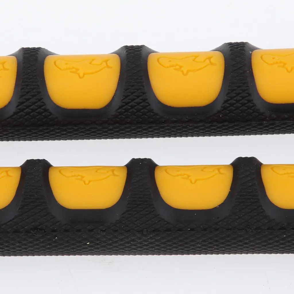 1 pair of motorcycle brake / clutch levers, non-slip handles