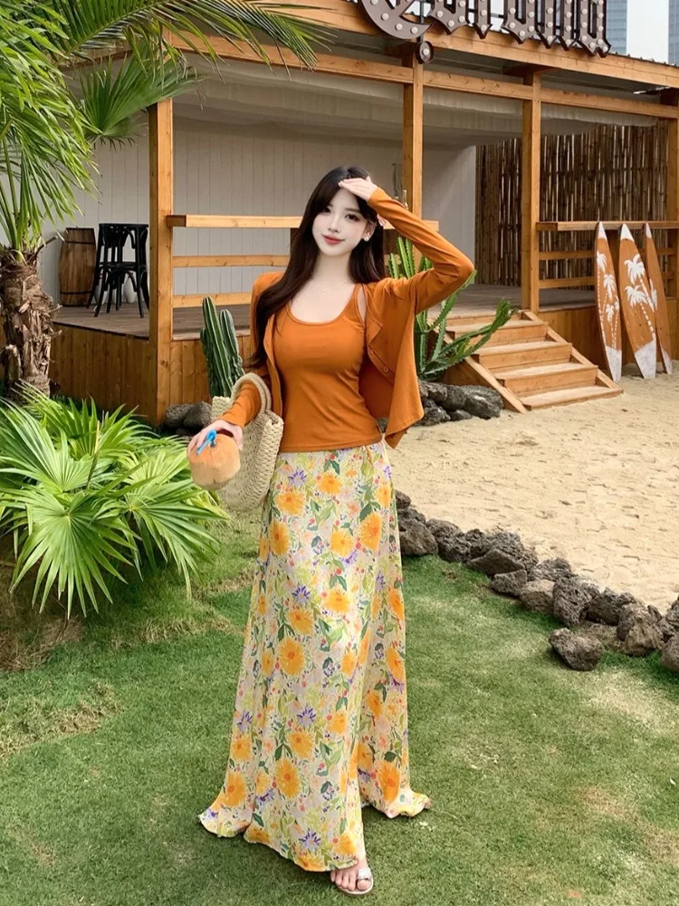 

plus Size Summer Vacation Style Vest Strap Top Women's High Waist Floral Half Skirt Two Piece Set Korean Style Fashion Ensemble