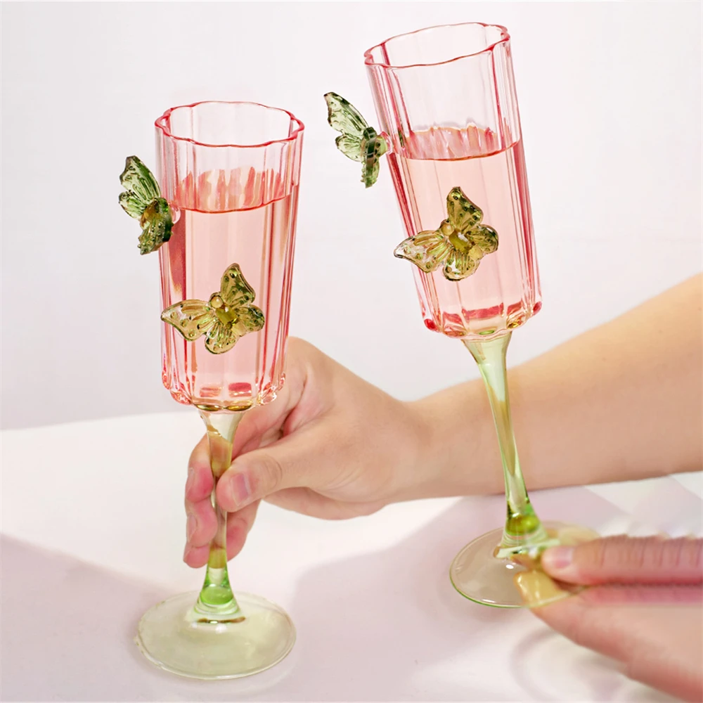 Advanced 3D Butterfly Champagne Glass Kitchen Supplies Cocktail Juice Drink Glass Pink Transparent High Footed Glass 180ml