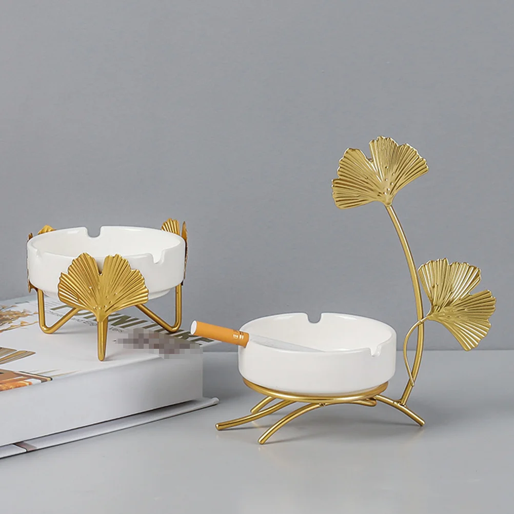 

Creative Cigarette Butt Container Metal Ginkgo Leaf Ashtray Astray Realistc Ceramic