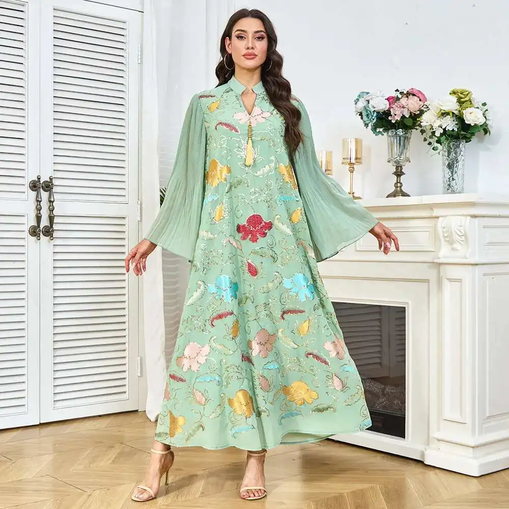 Mode nouvelle broderie paillettes gland décoré Robe Robe musulmane longue Robe plissée à manches longues Robe Islam élégant