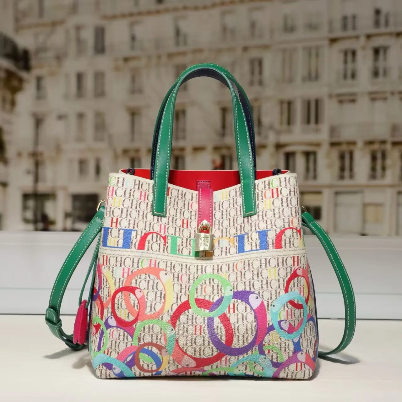 CH  Women's  New Water Bucket Bag with High-End Feel, Printed Alphabet Pattern, Crossbody and Handbag