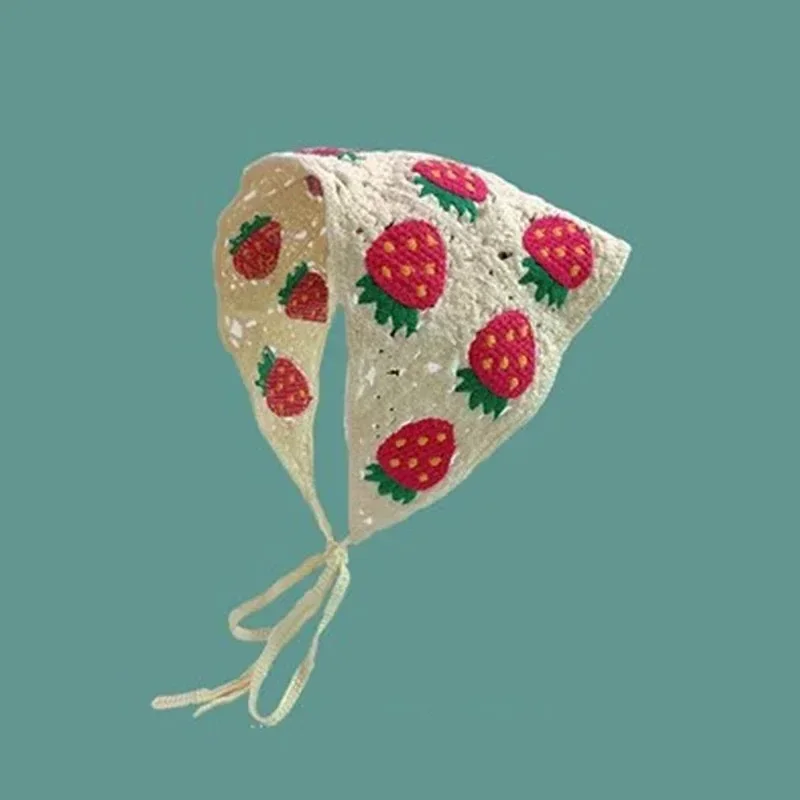 Coreano dulce lindo fresa hecho a mano Crochet triángulo diadema toalla mujeres primavera y verano viaje foto literaria Bandana
