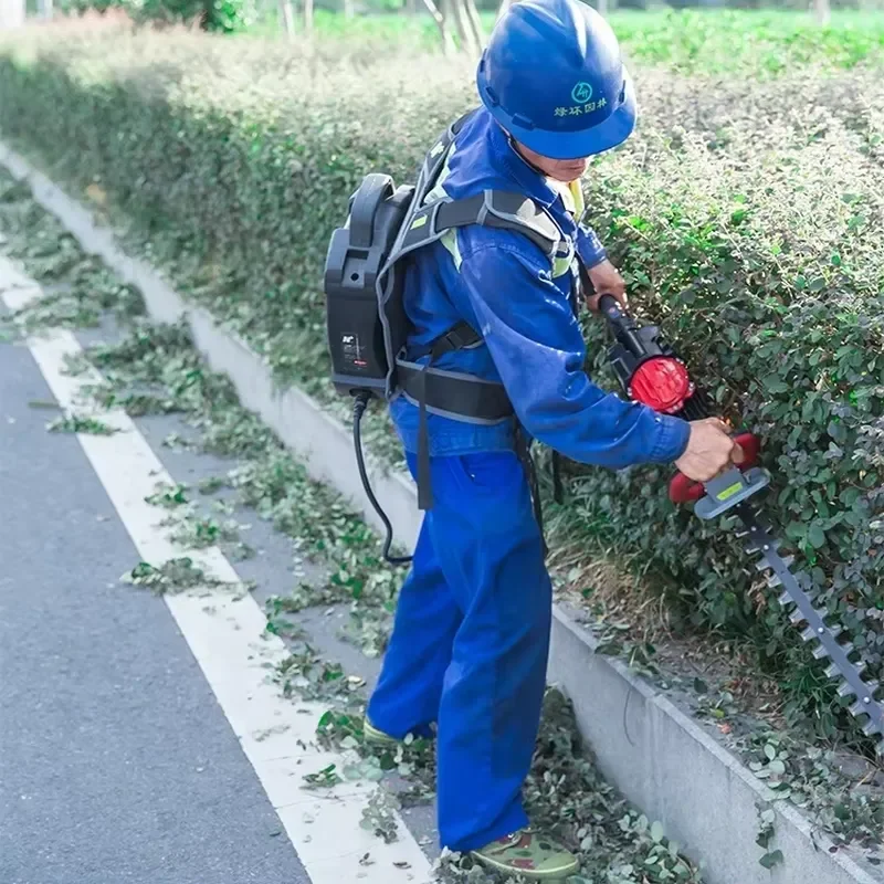 N+PLUS Lightweight Durable Hedge Cutter Battery Powered sharp Blades Fast Garden Trimming Electric Hedge Trimmer