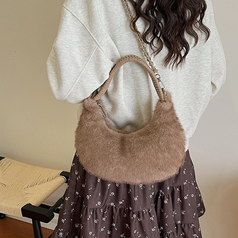 Halbmond-Design Lammwoll-Handtasche Clutch für Damen 2026 Winter Weiche Flauschige Handtasche Halbkreis-Plüsch-Umhängetasche Bolsa – Detail 19