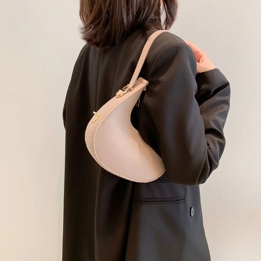 

Elegant Solid Color Crescent Bag Korean Style Large Capacity Cloth Shoulder Bag Shoulder Pouch All-match Felt Handbag Women