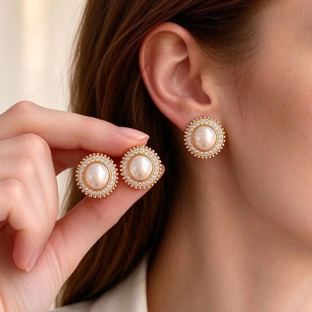 Simple Diamond Encrusted Pearl Ear Studs, Light Luxury Niche Cold Style Earrings, Fashion Versatile High-End Design Ear Jewelry