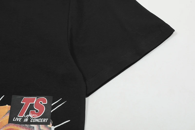 Hiphop Street Graffiti Print Black Utopia T-shirt Summer Casual Tops Cotton Cactus Jack Round Neck Short Sleeve Men Women Outfit