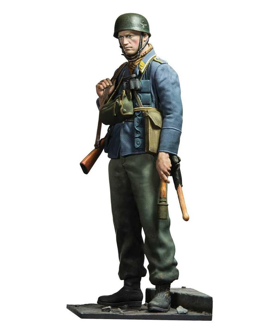 1/24 75mm  1/18 100mm Resin Model Kits World War II German  Common Soldier Ordinary Soldier Figurine Unpainted No Color RW-075