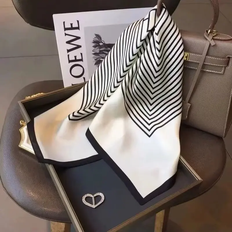 NEWGorgeous Saddle Twill Silk Scarf Women Fashion Scarf Luxury Skinny Bag Scarves Brand Design Foulard Neckerchief Hair Headband