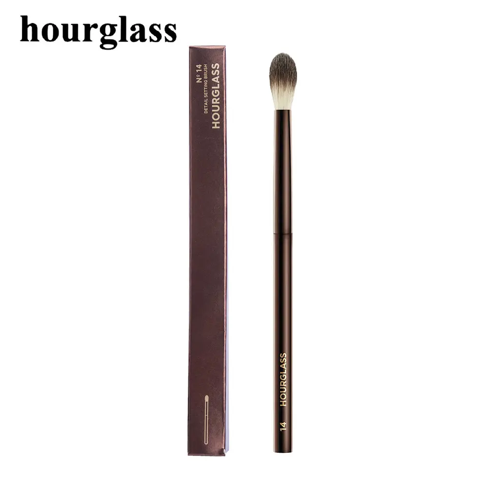 Hourglass 14 Small Highlighter Brush Synthetic Hair Tapered Highlighter Brush  Brown Metal Handle Detaie Setting Powder Brush