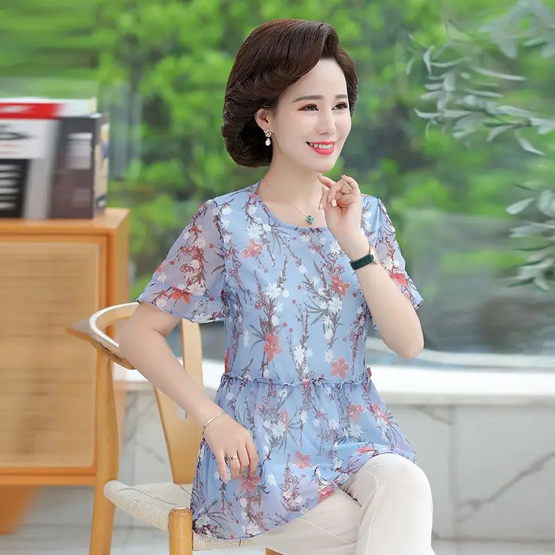 

Middle-aged Mom Summer New Style Chiffon Short Sleeve T-Shirt Floral Top