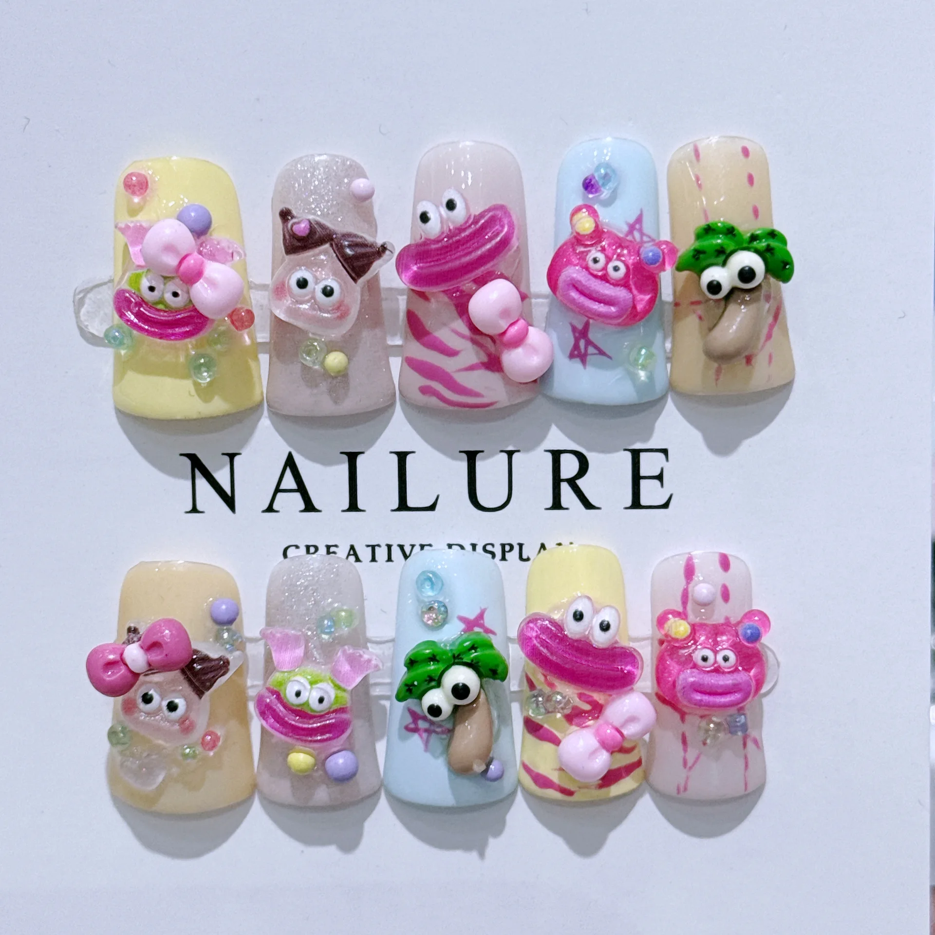 Handmade Duck Shape Press On Nails Kawayi Cartoon Y2K Full Cover Nail Tips Cute Fake Nail With Glue Reusable False Nails Gift