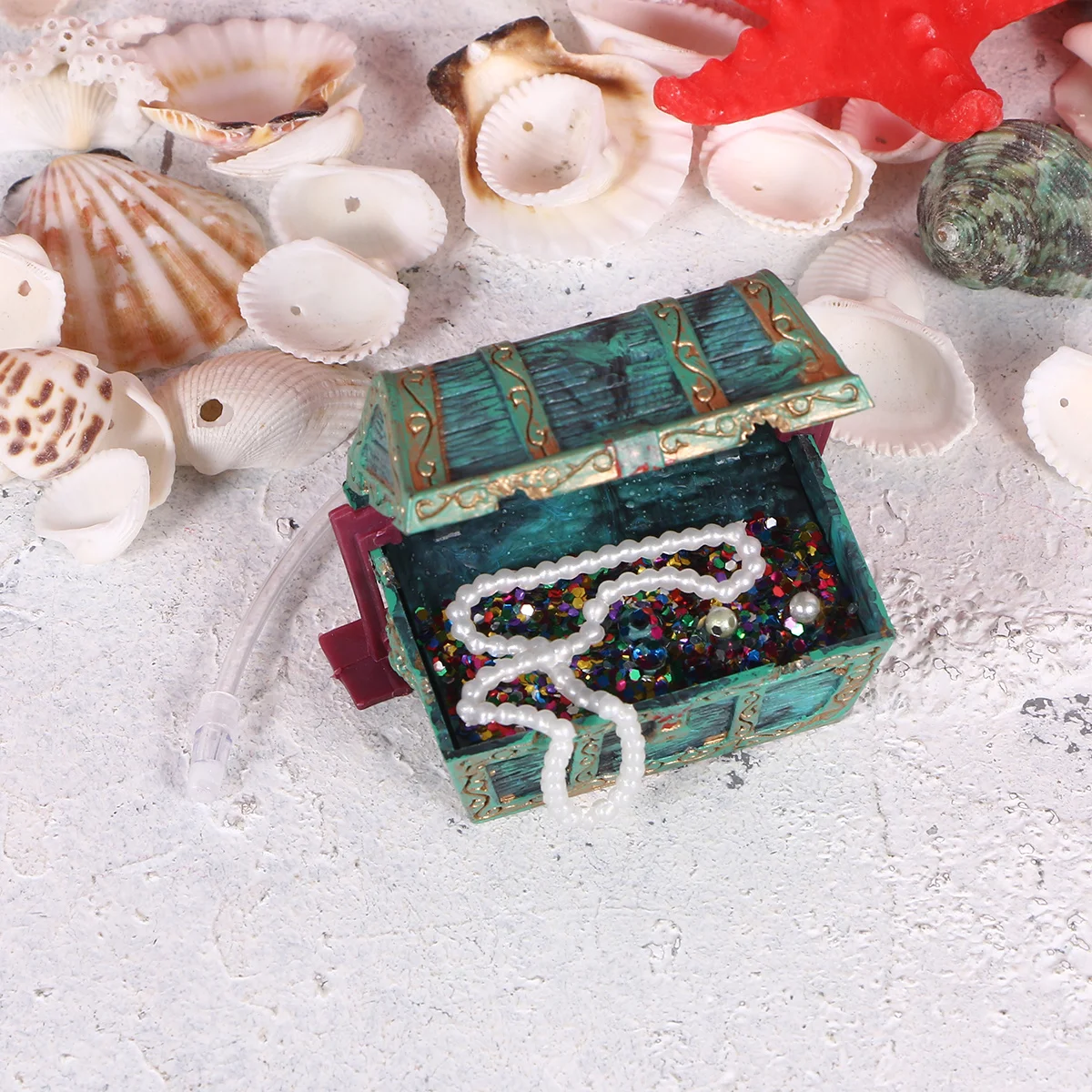 

Fish Tank Treasure Box Aquarium Decoration Resin Craft for Fresh and Salt Water Vivid Underwater Ornament Safe Aquatic Habitat