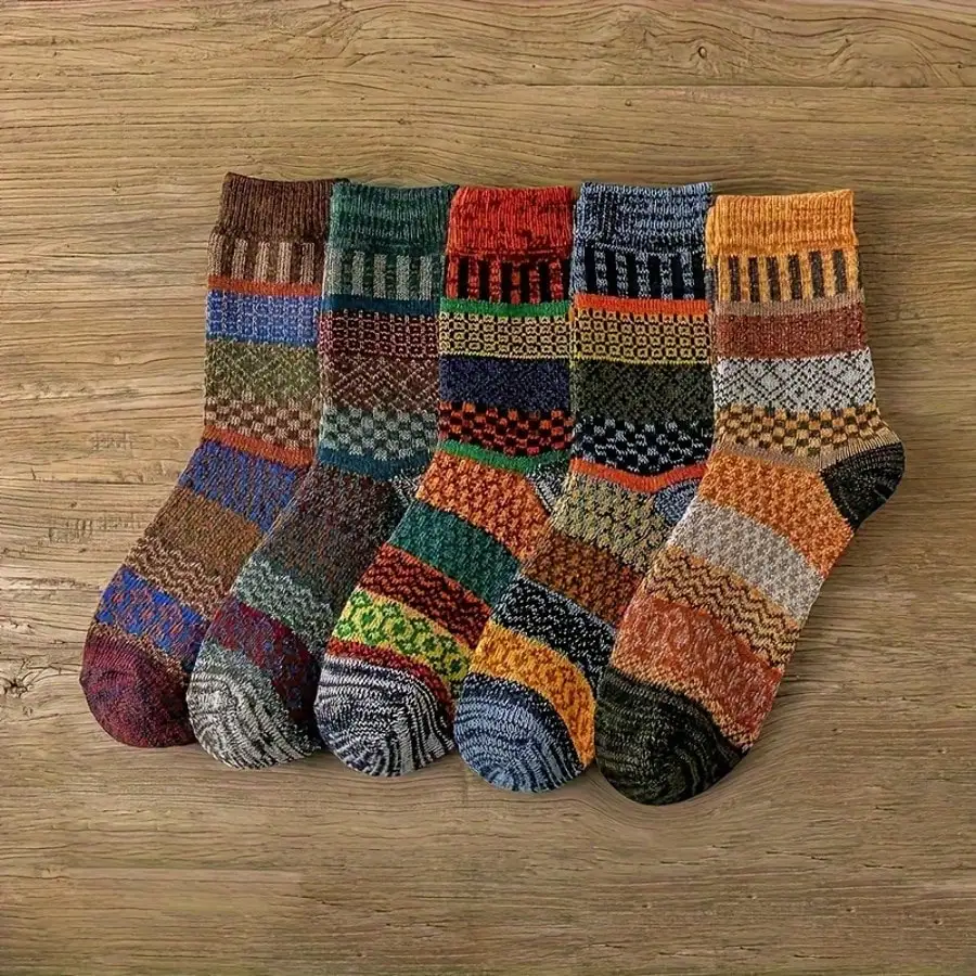 5 Pairs Of Autumn And Winter Men's And Women's Thick And Warm Artistic  Woolen Loop Mid Tube Socks