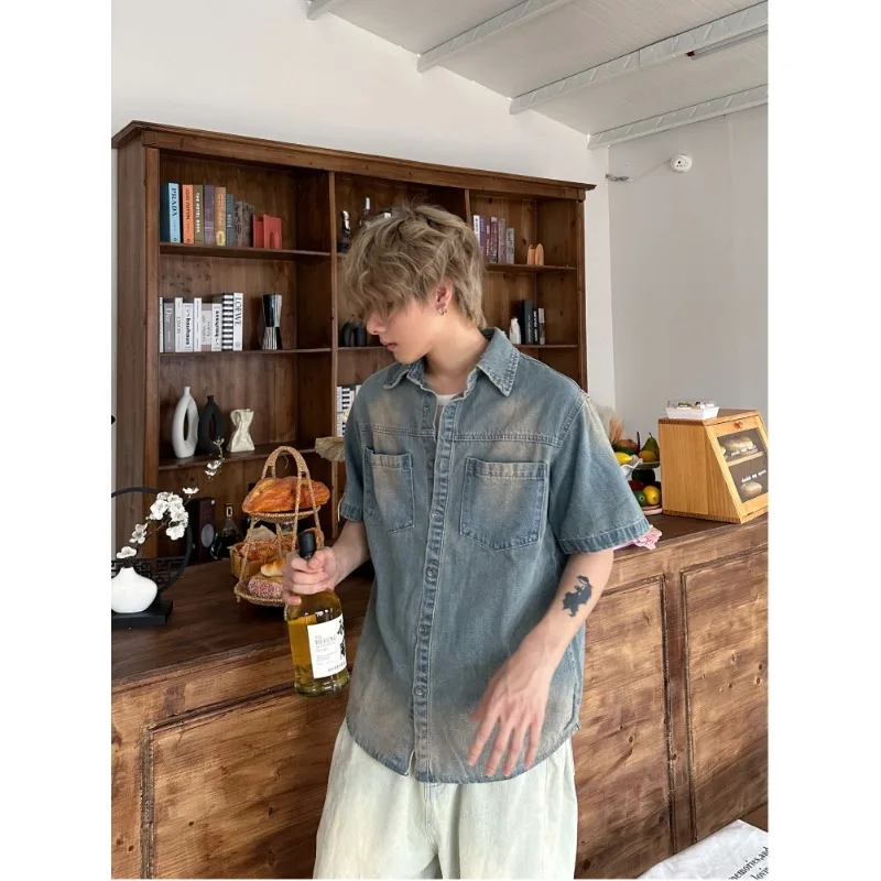 

American streetwear brand niche retro washed denim short-sleeved shirt for men, new summer Japanese loose casual top trend
