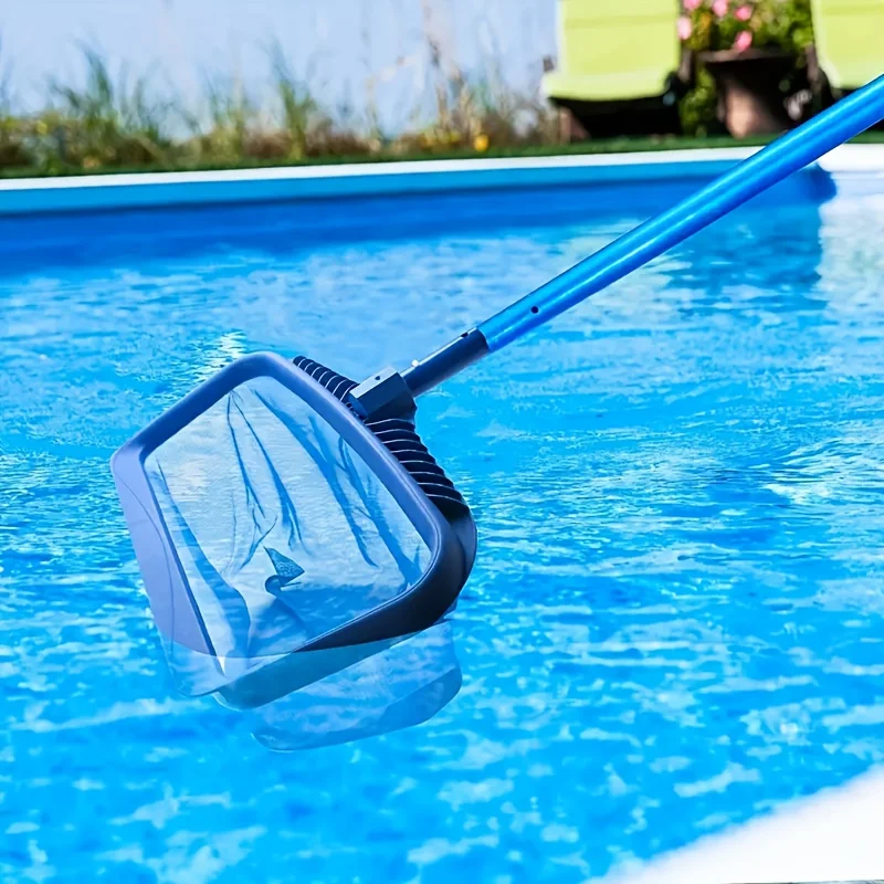 

Heavy-duty 20-inch deep pool skimming net with robust frame – ideal for spas