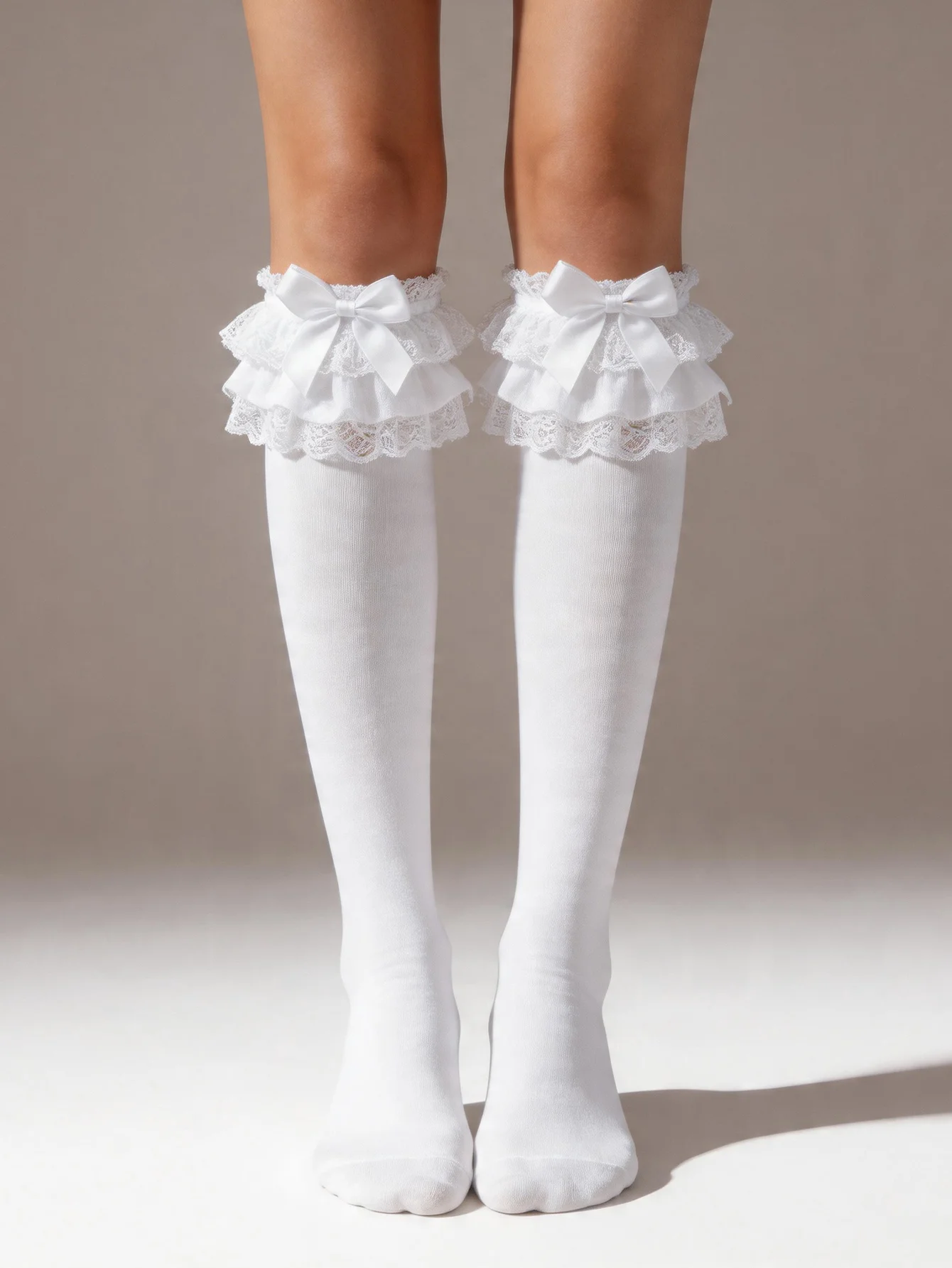 1 Pair Women's Solid Color Calf-Length Socks Multi-Layer Lace Trim Japanese Ballet-Style Sweet Bow Socks, Non-Slip Stay-Up Livel