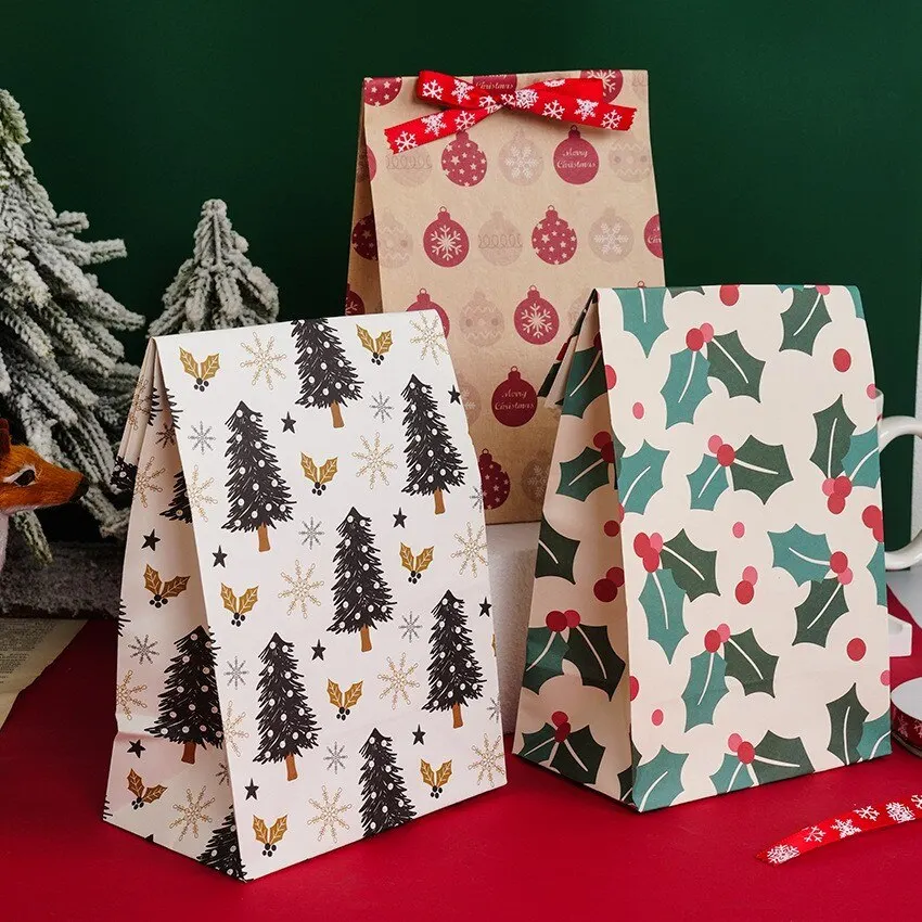 8pcs/12pcs Christmas Candy Gift Box with Tag Kraft Paper Cookie Snack Gift Packing Bags Xmas Party Home Decoration New Year 2025