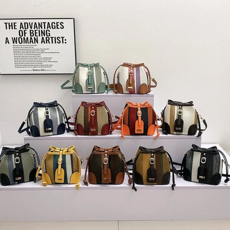 Bolso de hombro elegante para mujer con motivo presbiópico, bolso cruzado para una apariencia refinada