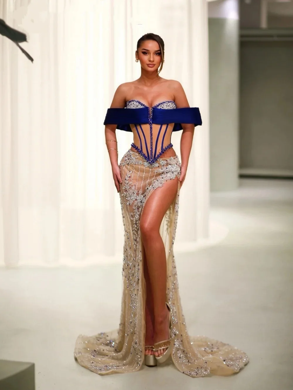 Vestidos De Noche De moda con hombros descubiertos, vestido De graduación con cuentas De lentejuelas, ilusión De sirena con abertura alta, Vestidos De Noche personalizados De princesa