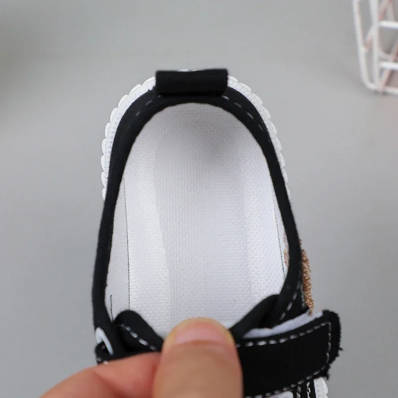 Kinder Segeltuchschuhe Frühling Herbst Weiße Stickerei Cartoon Jungen und Mädchen Einzelschuhe Rosa Weiche rutschfeste Kinder Freizeitschuhe – Detail 4