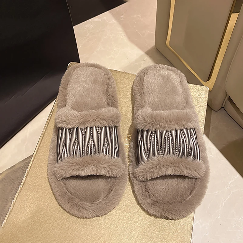 Casual Fluffy Slippers Women Home Fashion Popular Plush Winter Designer Shoes Girls Flats Chic Elegant Platform Slippers Indoor