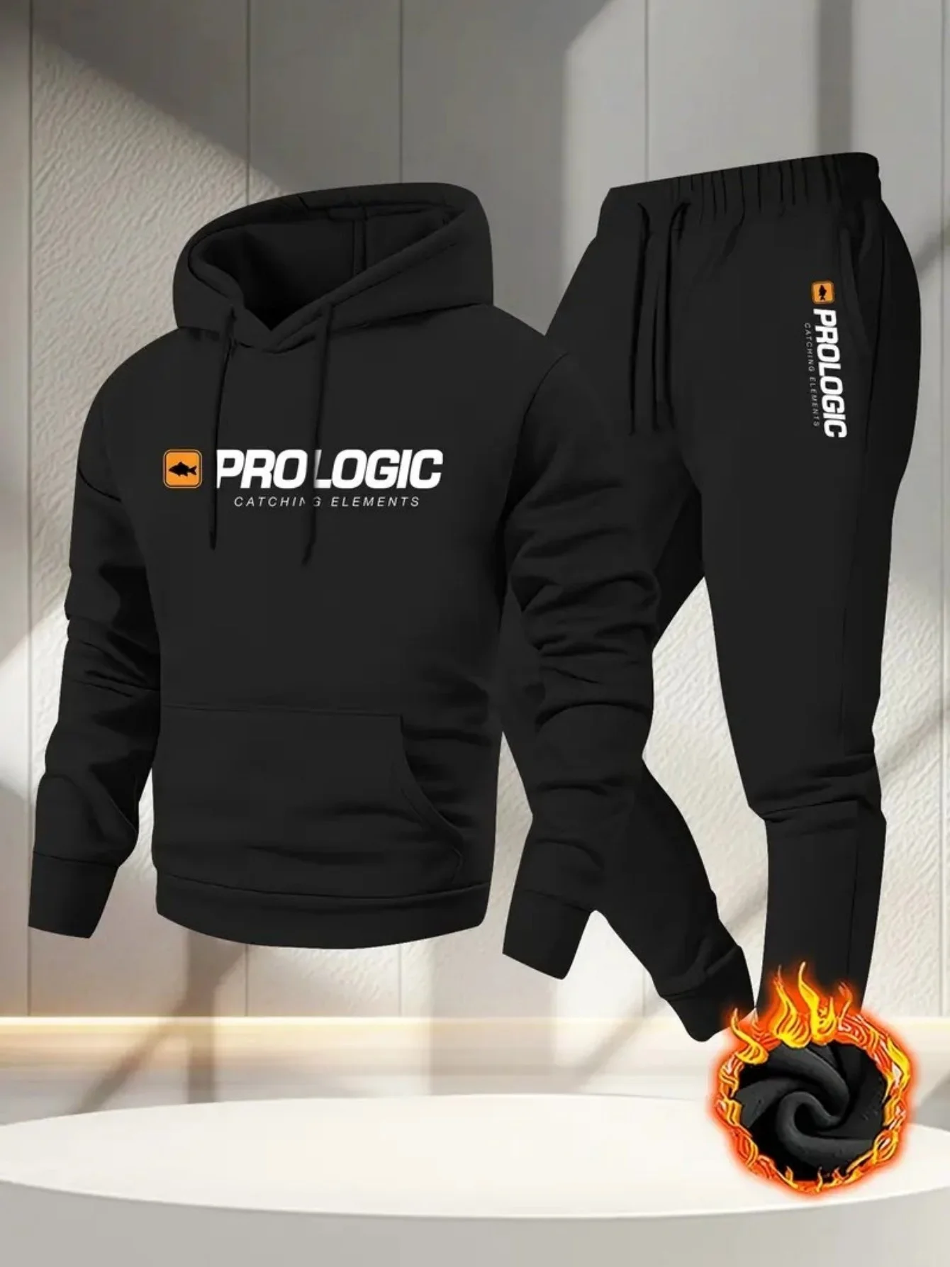 Conjunto de 2 piezas para hombre: sudadera con capucha forrada de forro polar estampada y pantalones largos de chándal, atuendo esencial para deporte y ocio al aire libre.
