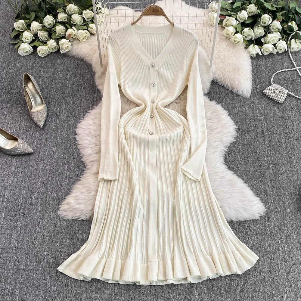 Women Elegant V-neck Pleated Knitted Long Dress Autumn Winter High-end Warm Sweater Dresses With Rhinestone Buttons Female