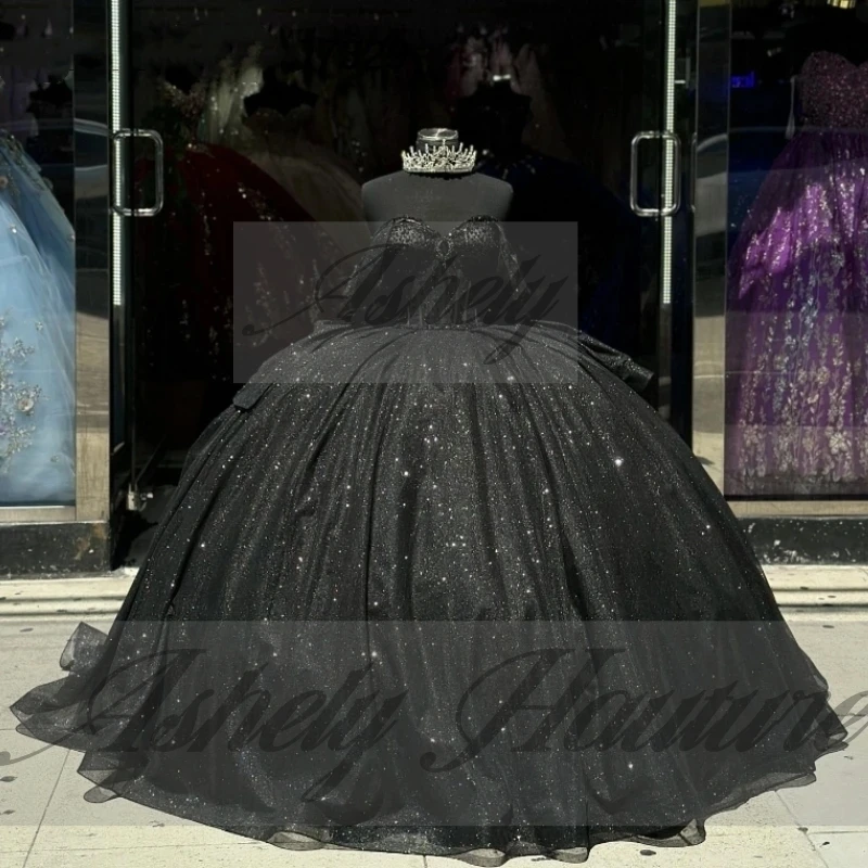A3158 Gothic Schwarz Mexikanische Frauen Hochzeit Party Kleid Perlen Korsett Puffy Rock Süße 15/16 Mädchen Quinceanera Prom 2025 Angepasst