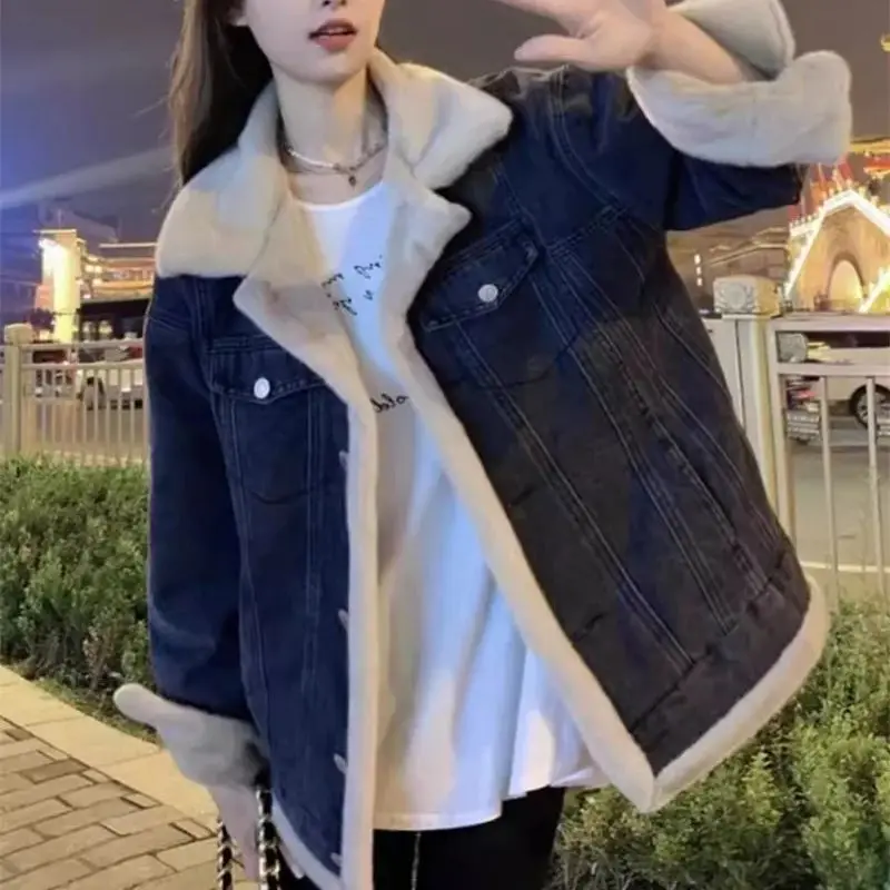 Imitation Rabbit fur Wearing Denim Jacket on Both Sides For Women in 2024 Winter Loose Plush Thick Cotton Coat Overcoming Jacket