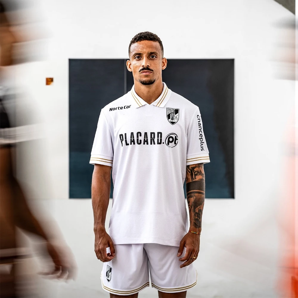 2024-25 Mens Vitória SC Short Sleeve Football Shirt Youth Kids Oversized Training Soccer Uniform Breathable Unisex Jersey