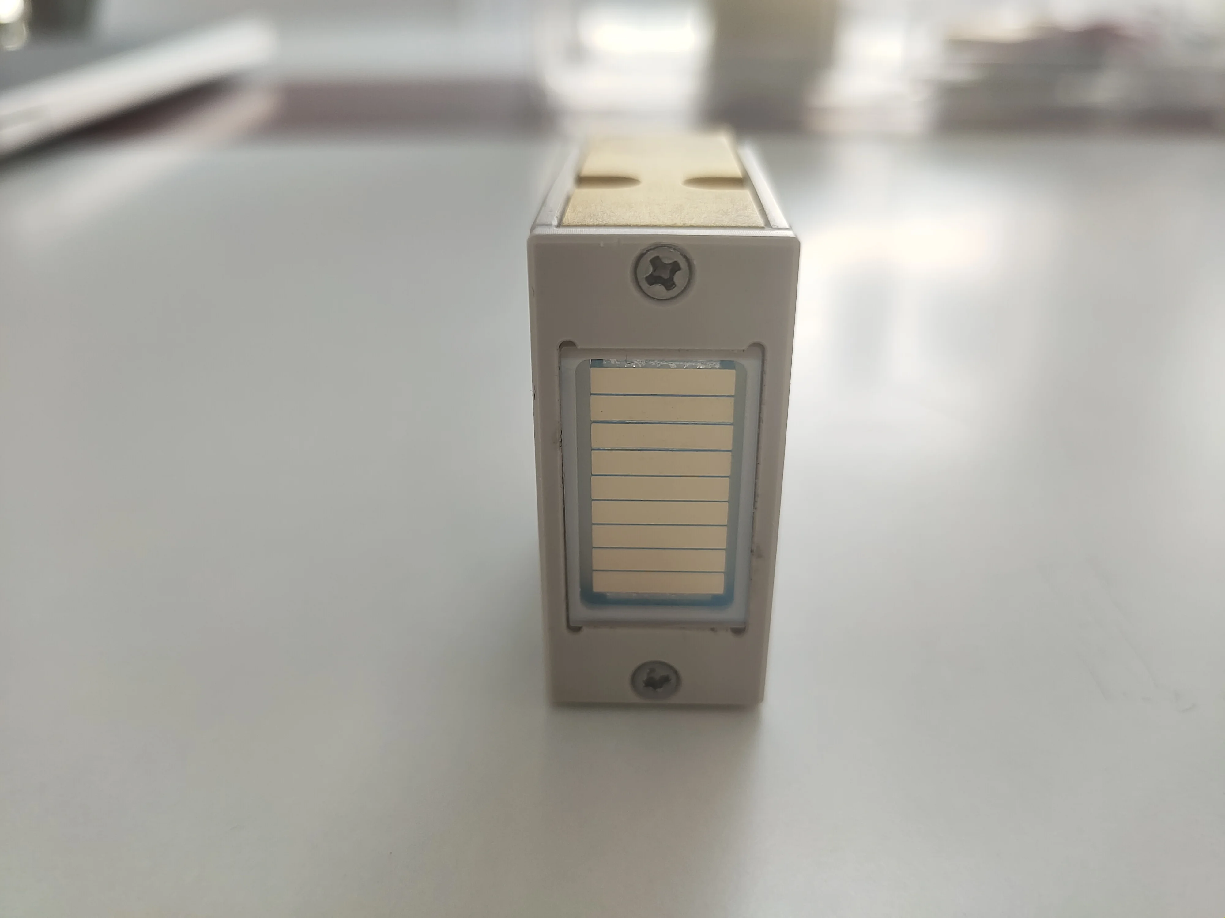 HGO Macro Channel Laser Stack Custom 755nm 808nm 1064nm 800W 8bars High-Accuracy New Hand Piece