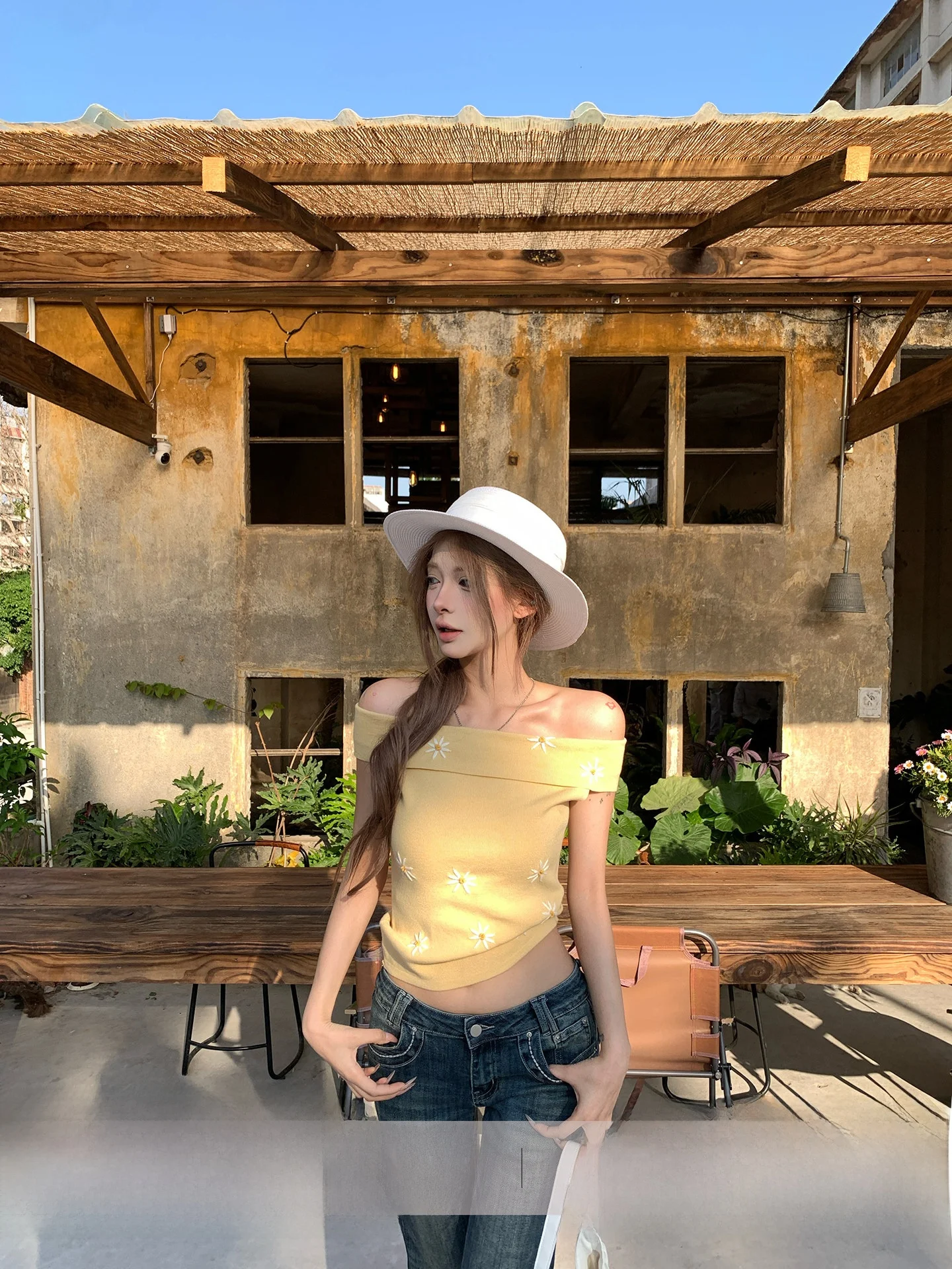 

Unique oulder Bared One oulder Design Knitted Sweater for Women Beautiful Sle Seven Simp Slip Summer New Arrival