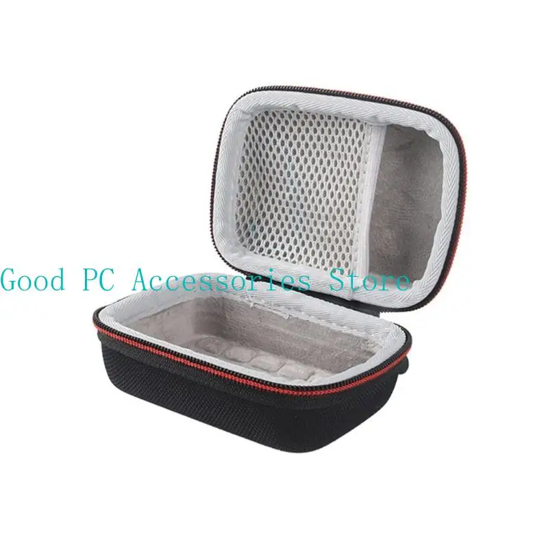 R53C Сплошные динамики с мягкой тканью.