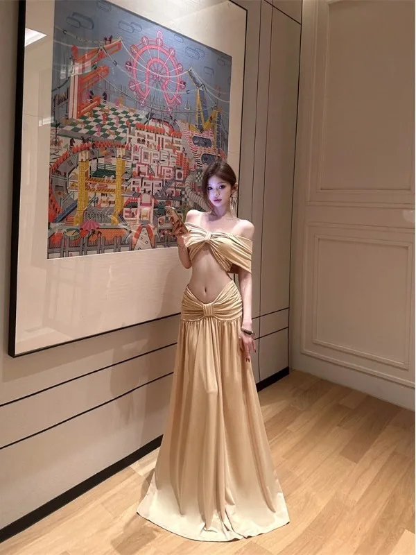 

Low Waist Pleated Bodycon Skirt And Short Shoulder Top Women's Summer Outfit Korean Style Casual Fashion Set