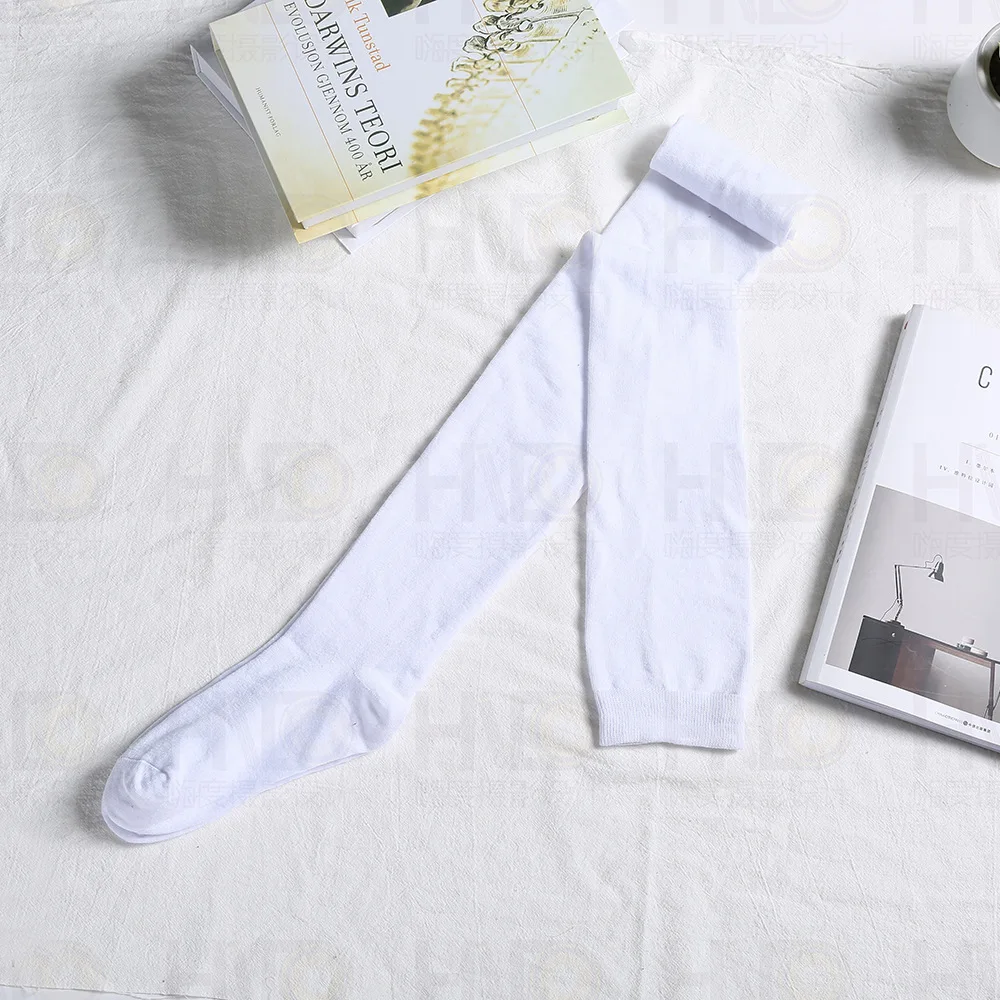 Verlängerte, hochelastische, einfarbige lange Socken für Damen – Detail 6