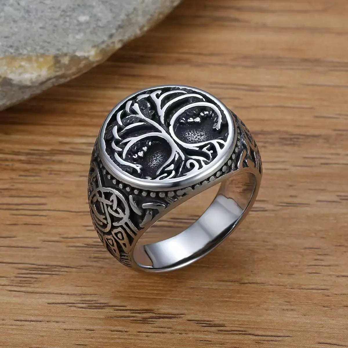 Norse Mythology Yggdrasil Tree of Life Rings Men Women Vintage Viking Celtic Ring Stainless Steel Fashion Jewelry Wholesale
