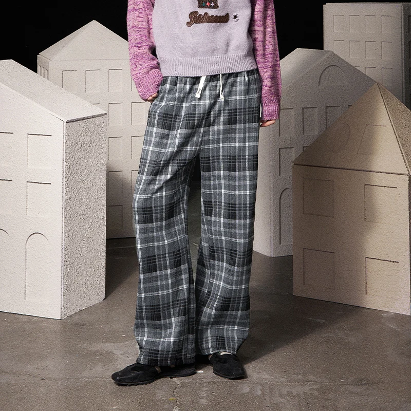 ELFSACK 2025 Winter New Arrivals Casual Loose Stripe Elastic Drawstring Long Pants For Woman