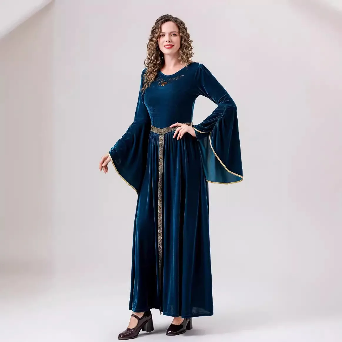 Mittelalterliche lange Dr. Renaissance Sle Damenbekleidung Bell Sve Halloween-Kostüm Traditionelle chinesische ethnische Bühnenaufführung...