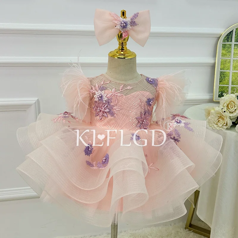 2025 New Gorgeous and Elegant Party Dress for Girls Aged 2 to 8 Christmas Dress Pink Flying Sleeves Puffy Princess Skirt