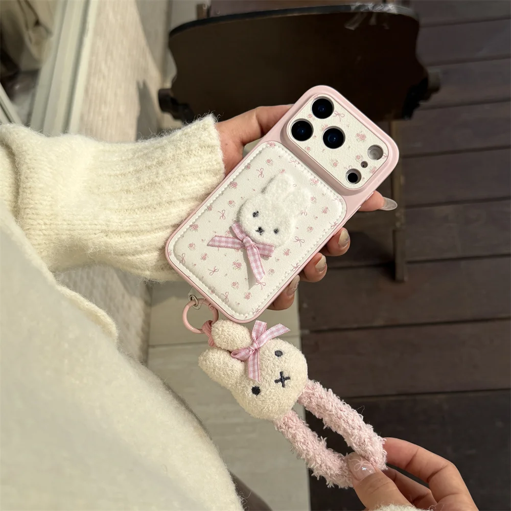 

INS Cute Bow Flower Leather Phone case for iPhone 17 Pro 15 14 16 Pro Max Fundas With 3D Plush Bunny Pendant Cover Kawaii Cases