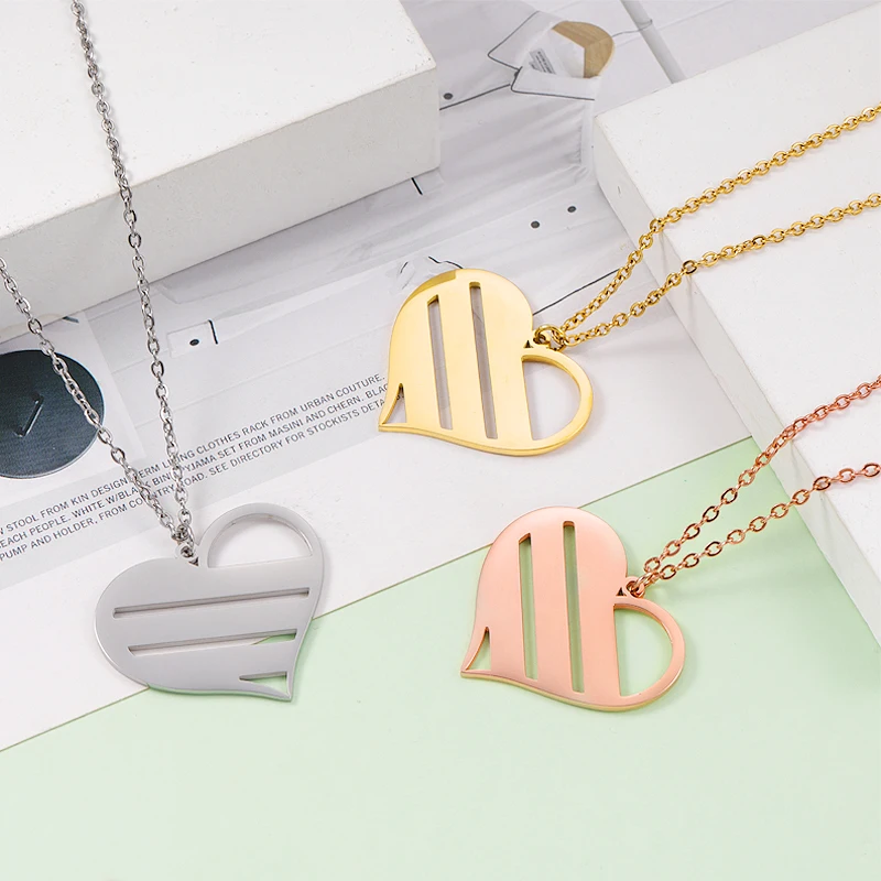 

10Pcs/Lot Mirror Polish Hollow Namebar Heart Pendant Necklaces Stainless Steel Cable Chain Necklaces For Women's Fashion